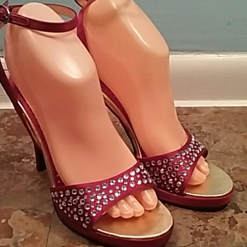 Betsey Johnson 7 red satin rhinestone heels